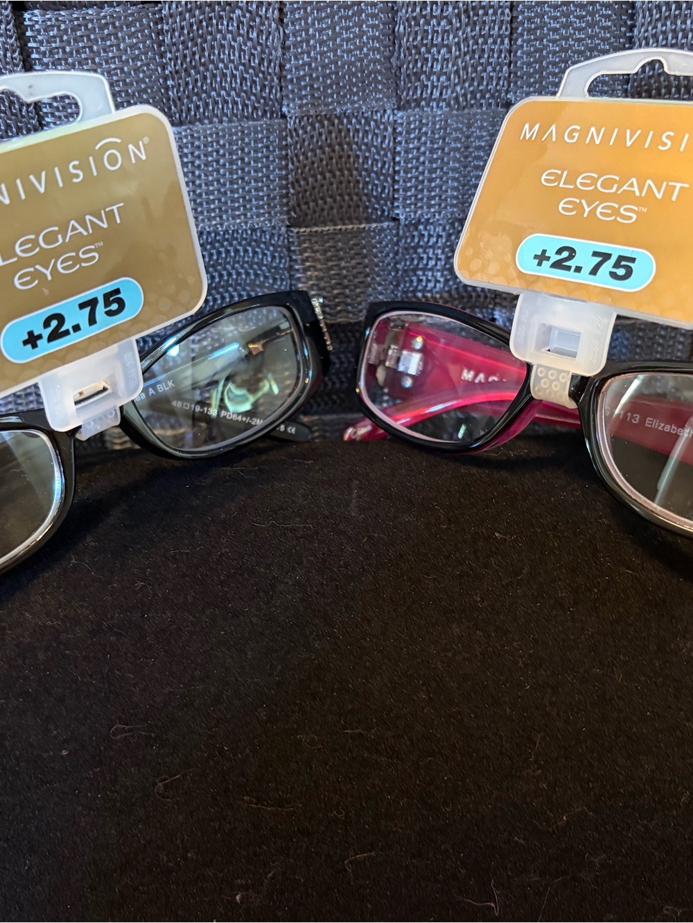 Elegant Eyes Reading Glasses - Black and Pink